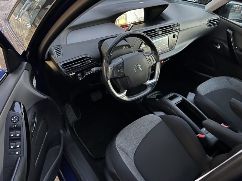 CITROEN C4 II 1.2 130 Cv BOITE AUTOMATIQUE / APPLE CARPLAY & ANDROID CAMERA - GARANTIE 1 AN