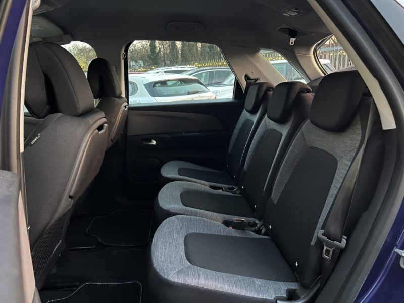 CITROEN C4 II 1.2 130 Cv BOITE AUTOMATIQUE / APPLE CARPLAY & ANDROID CAMERA - GARANTIE 1 AN