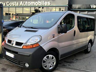 RENAULT TRAFIC COMBI 1.9 DCI 100 Cv 1ERE MAIN / 9 PLACES CLIMATISATION - GARANTIE 1 AN