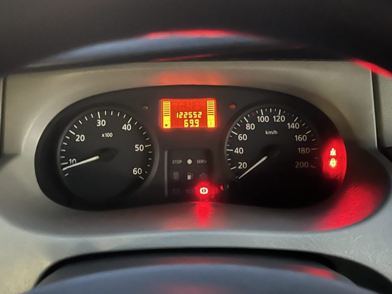 RENAULT TRAFIC COMBI 1.9 DCI 100 Cv 1ERE MAIN / 9 PLACES CLIMATISATION - GARANTIE 1 AN