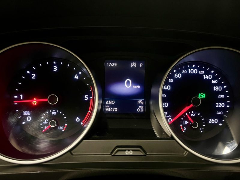 VOLKSWAGEN Tiguan II 2.0 TDI 150ch Confortline DSG7 GARANTIE 6 MOIS 