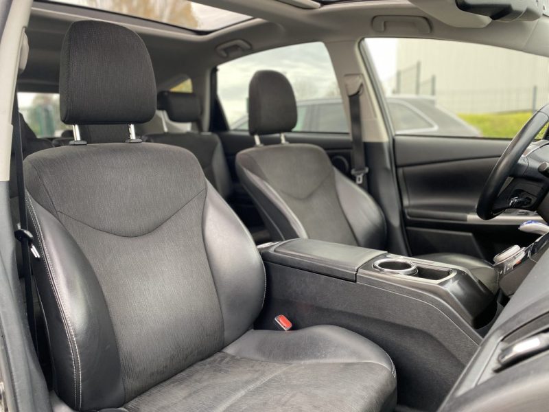 TOYOTA PRIUS + 1.8 HYBRID 136h SKYVIEW