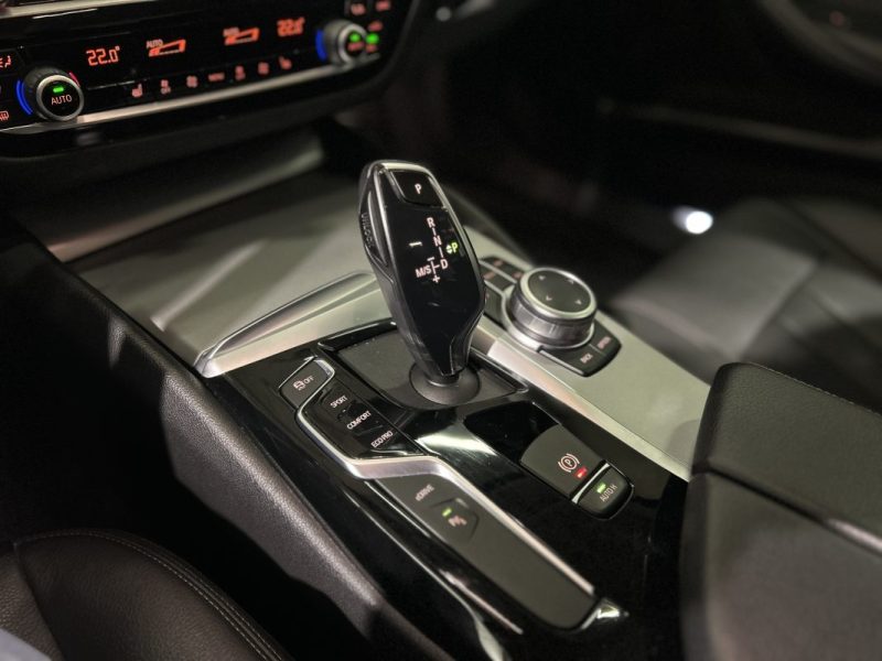 BMW SERIE 5 530E 252CH iPerformance LOUNGE EURO6D-T