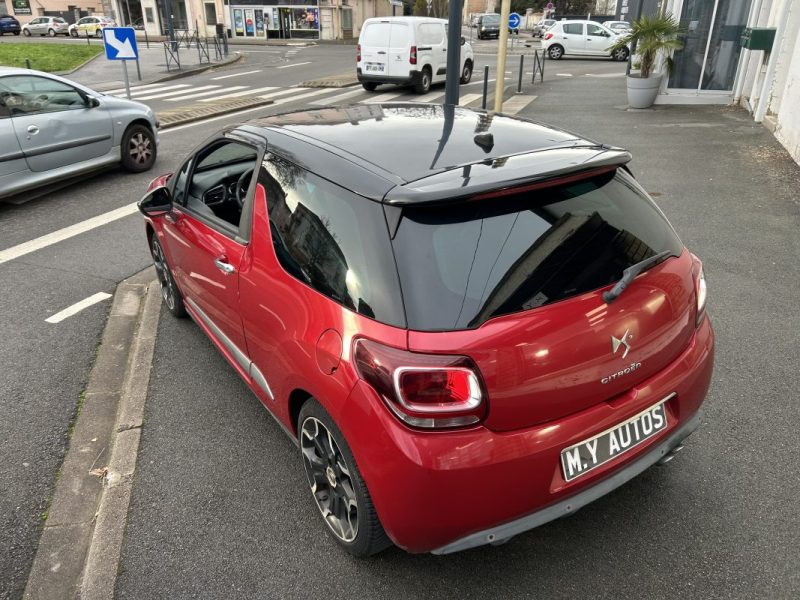 CITROEN DS3 SPORT CHIC