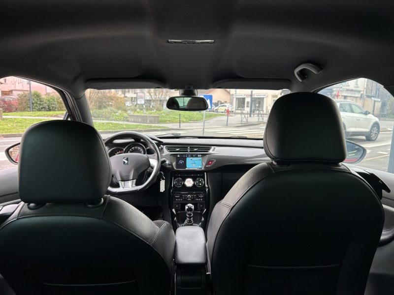 CITROEN DS3 SPORT CHIC