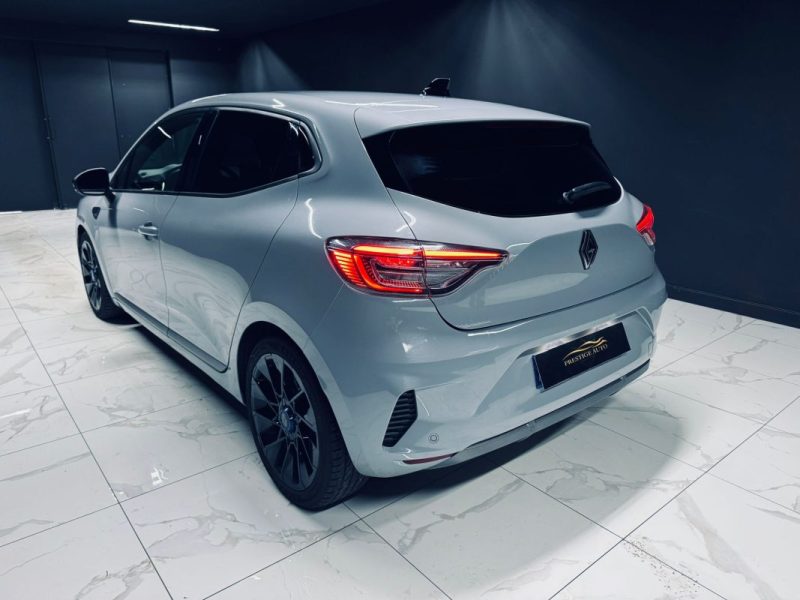 Renault Clio 1.6 E-Tech 145ch full hybrid esprit Alpine