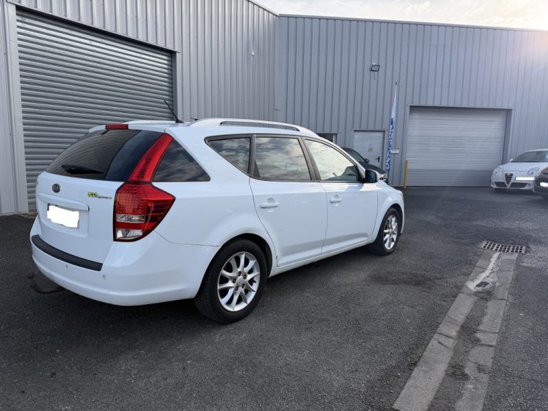 KIA CEE-D SW 1.6 CRDI 115 STYLE ISG  Garantie