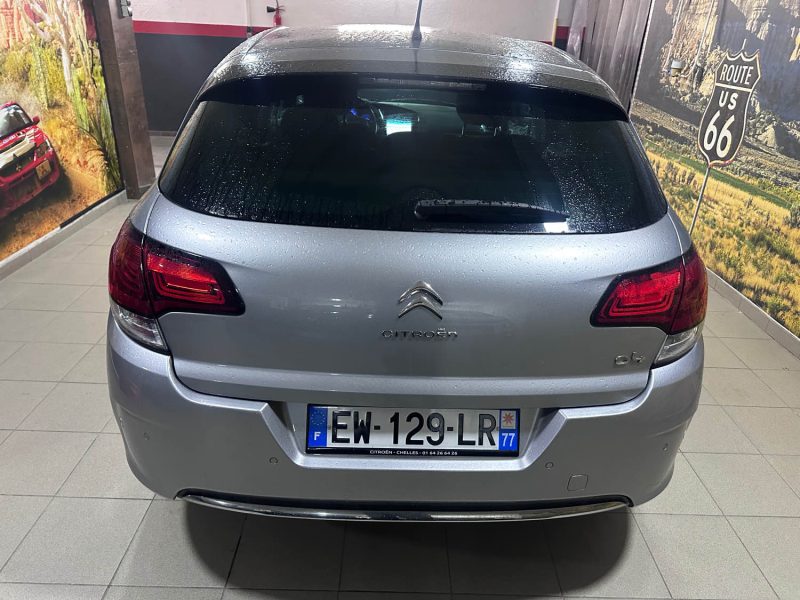 CITROEN C4 1.2 130CH MILLENIUM BOITE AUTO 68000KM