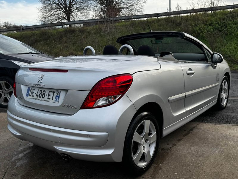 PEUGEOT 207 CC 1.6 HDI 112 FELINE EDITION 64 