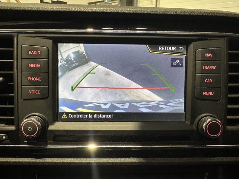 SEAT LEON 2.0 TDI 150ch FR DSG - TOIT OUVRANT / DISTRI A JOUR