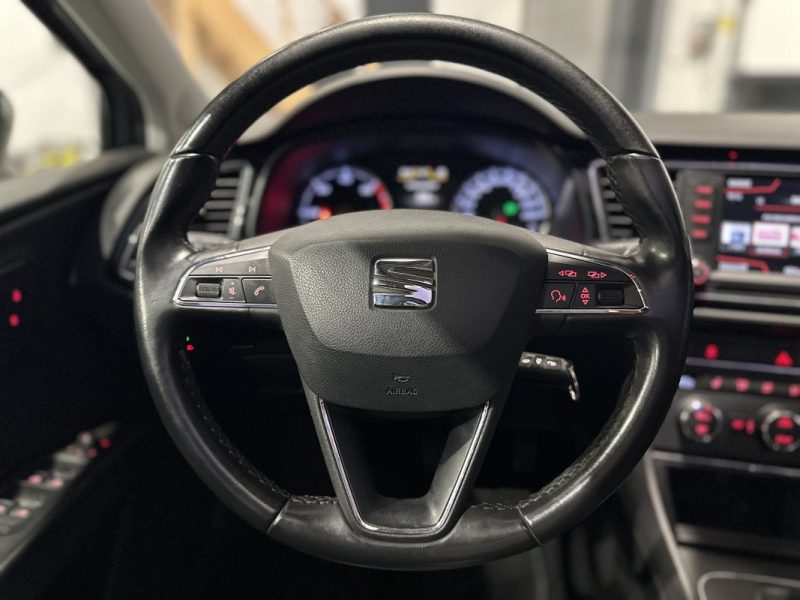 SEAT LEON 2.0 TDI 150ch FR DSG - TOIT OUVRANT / DISTRI A JOUR