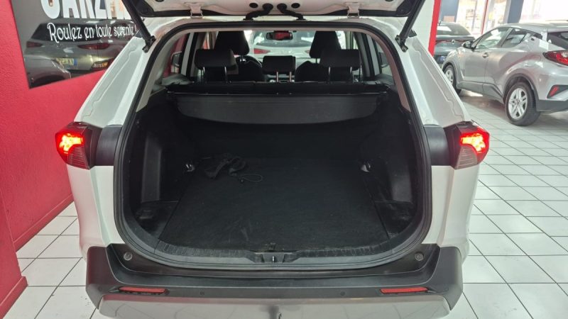 TOYOTA RAV4 SUV HYBRIDES 218cv ACTIVE/1 ERE MAIN/TVA RECUPERABLE