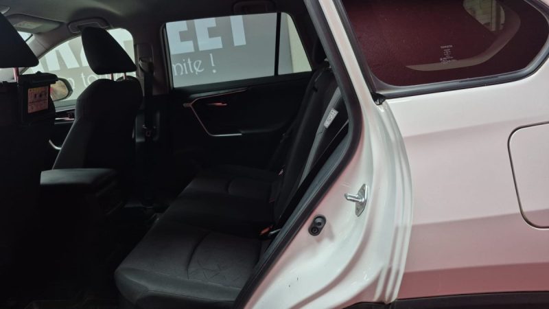 TOYOTA RAV4 SUV HYBRIDES 218cv ACTIVE/1 ERE MAIN/TVA RECUPERABLE