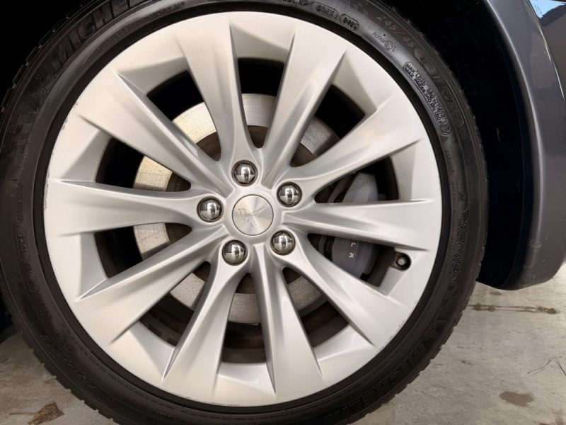 TESLA MODEL S - 75D - DUAL MOTORS - 332 ch - SOH 85% - AUTP PILOTE - 