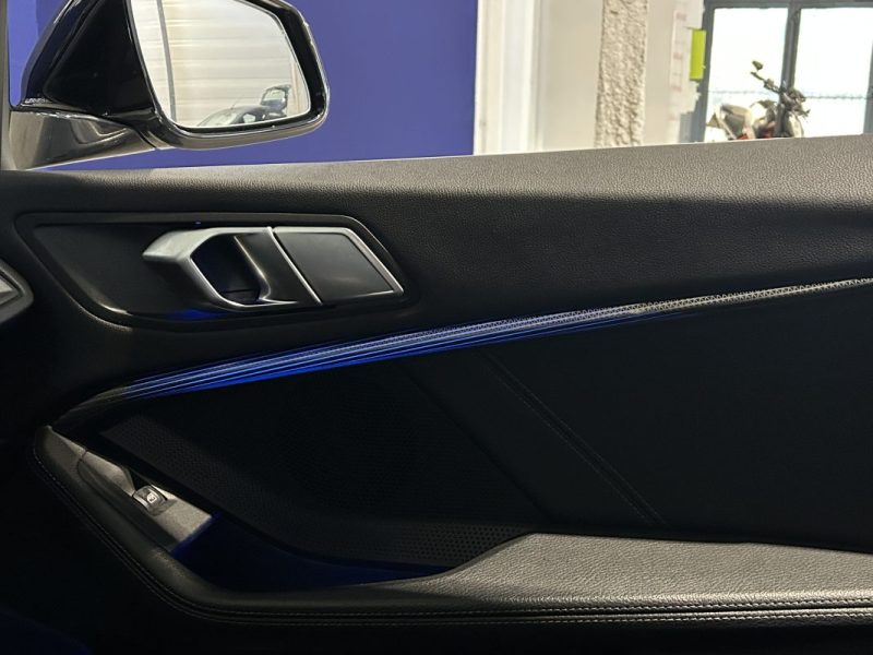 BMW SÉRIE 1 118D LUXURY / 134 000kms / LED / CAMÉRA / KEYLESS / CARPLAY / MODE DE CONDUITE