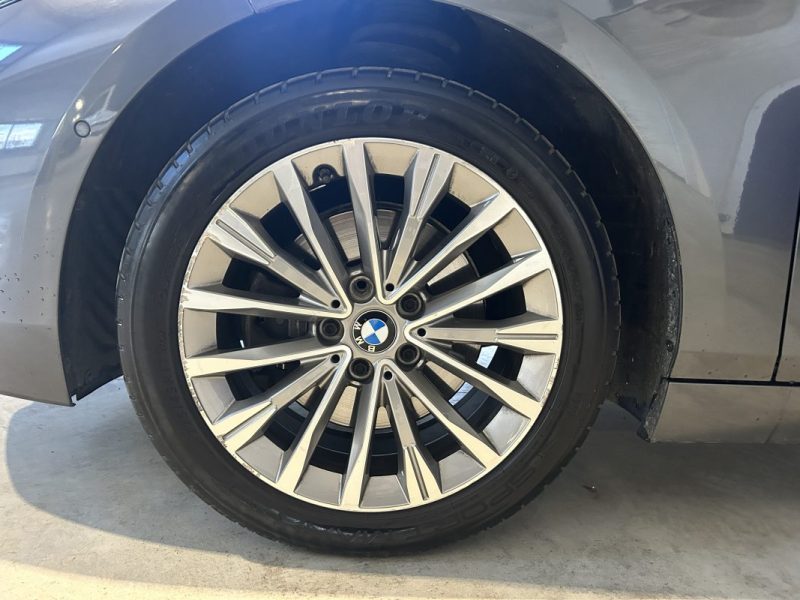 BMW SÉRIE 1 118D LUXURY / 134 000kms / LED / CAMÉRA / KEYLESS / CARPLAY / MODE DE CONDUITE