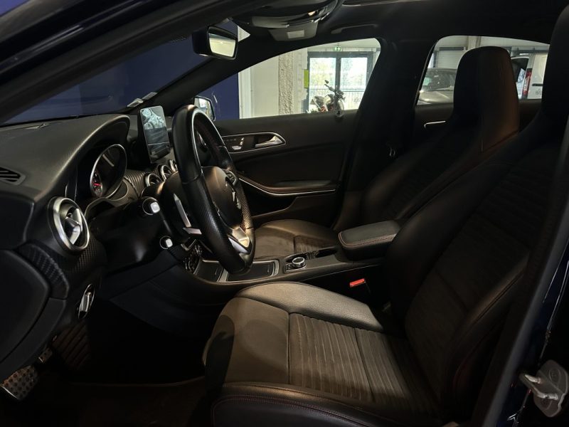 MERCEDES CLASSE A FASCINATION 200D /111 000KMS / CAMÉRA / APPLE CARPLAY / TOIT OUVRANT / SIÈGES ELEC