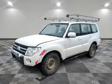 MITSUBISHI PAJERO 3.2 DI-D 200 INTENSE 2010
