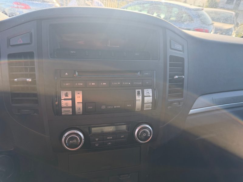 MITSUBISHI PAJERO 3.2 DI-D 200 INTENSE GARANTIE 