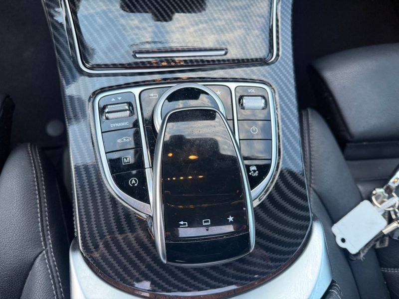 MERCEDES BENZ GLC 250 4MATIC 211CH 9G-Tronic FASCINATION GARANTIE