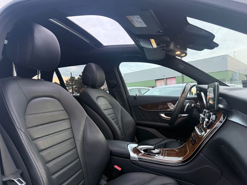 MERCEDES BENZ GLC 250 2.0 i 16V 4MATIC BlueTEC 9G-Tronic 211CH FASCINATION GARANTIE
