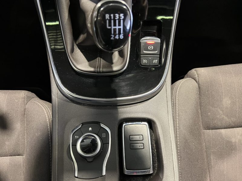 RENAULT ESPACE V 1.6 DCI 130CH ENERGY ECO2 LIFE / ENTRETIEN COMPLET RENAULT