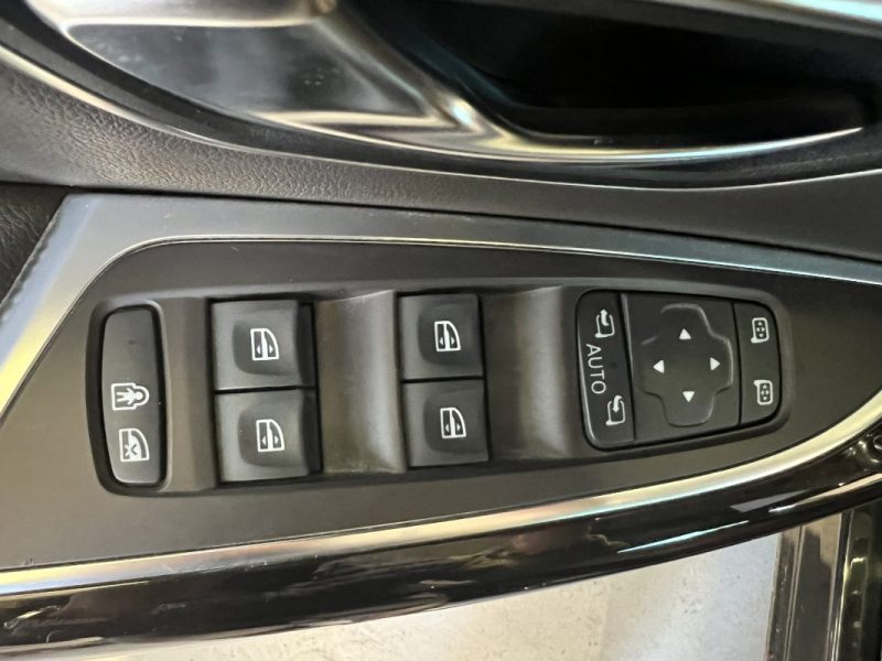 RENAULT ESPACE V 1.6 DCI 130CH ENERGY ECO2 LIFE / ENTRETIEN COMPLET RENAULT