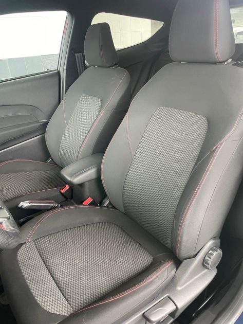 Ford Fiesta 1.1i ST LINE 