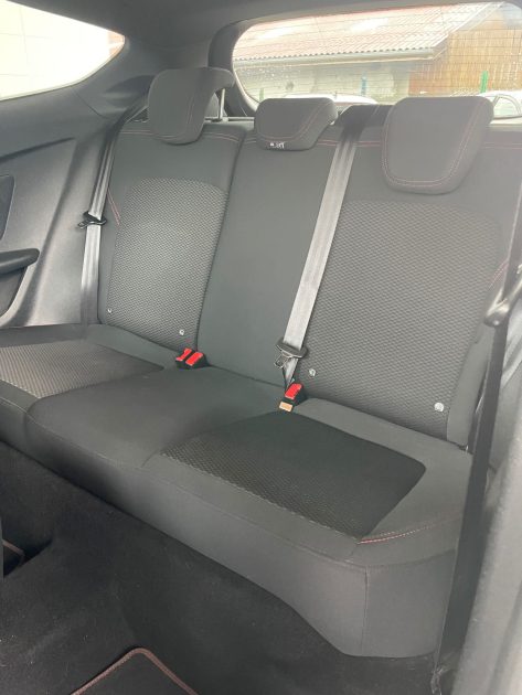 Ford Fiesta 1.1i ST LINE 