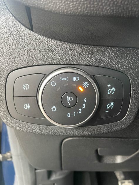 Ford Fiesta 1.1i ST LINE 