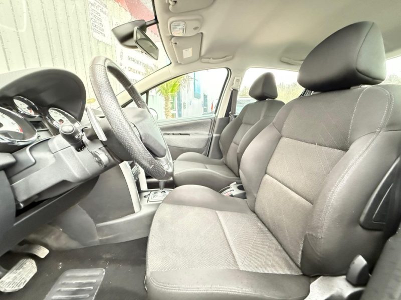 PEUGEOT 207 PREMIUM 1.4i 88 CV BVA FAIBLE KILOMETRAGE GARANTIE 12 MOIS 