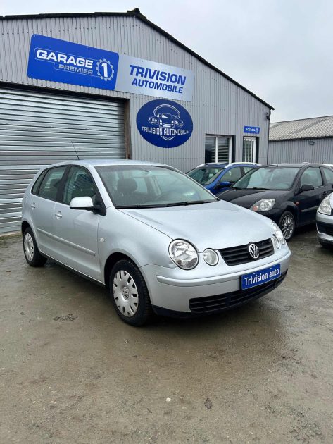 VOLKSWAGEN POLO  2004