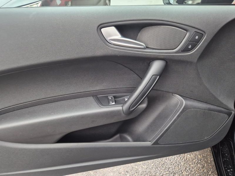 AUDI A1 1.0 TFSI ULTRA 95 2017