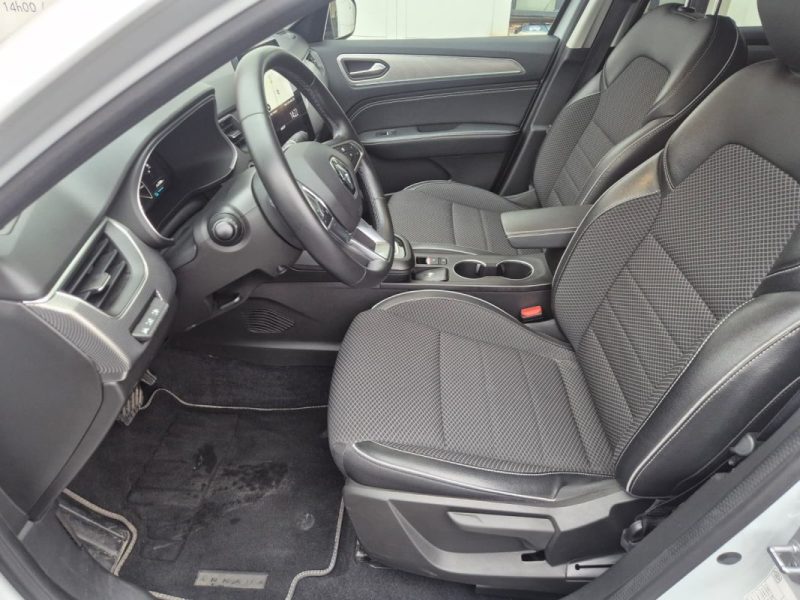 RENAULT ARKANA E-TECH HYBRIDE 145-22 TECHNO 2023