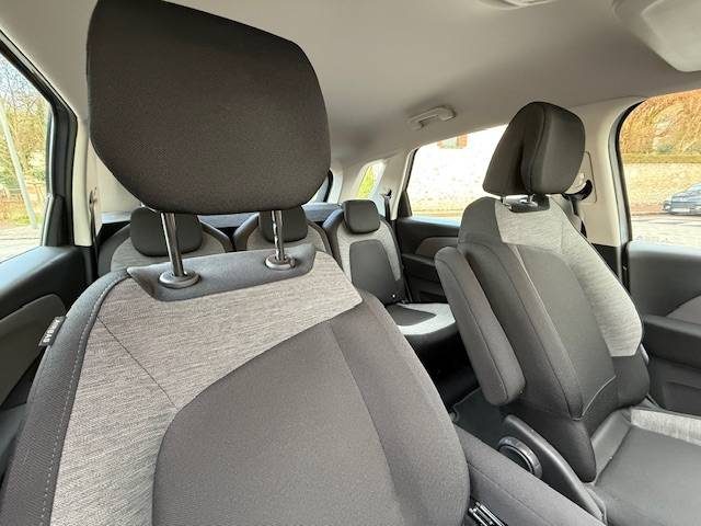 CITROEN C4 BLUEHDI 130CH S&S BUSINESS EAT8  2020 / 1ere main /  carplay