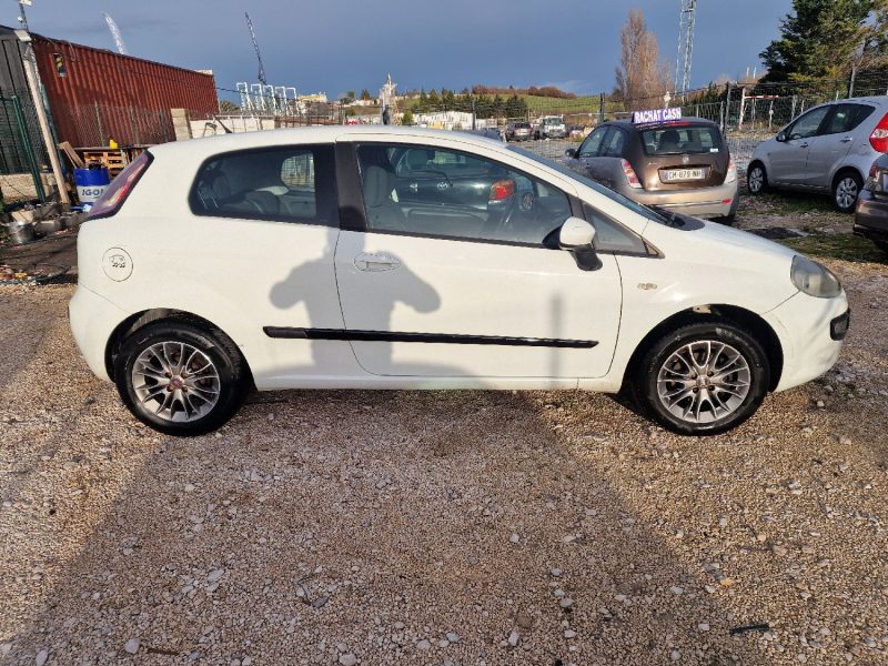 FIAT PUNTO EVO 1.2I  S&S 69CV  MYLIFE  2011