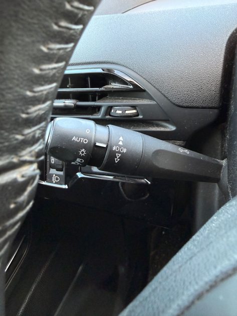 CITROEN C4 1.6 BLUEHDI 120 S&S LIVE - ENTRETIEN OK - GARANTIE 12 MOIS 