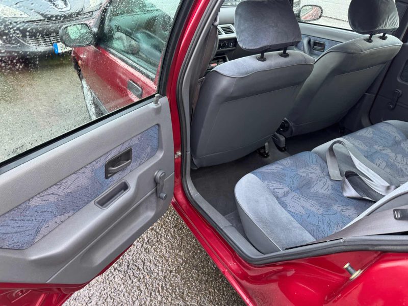 RENAULT CLIO  PH2 1.4 75CV BVA 1997