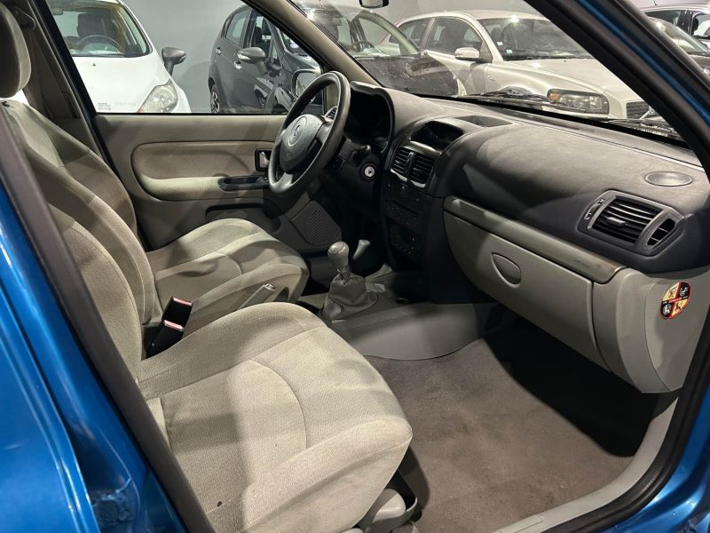 RENAULT CLIO II PHASE II 1.4I 16V 100CV  
