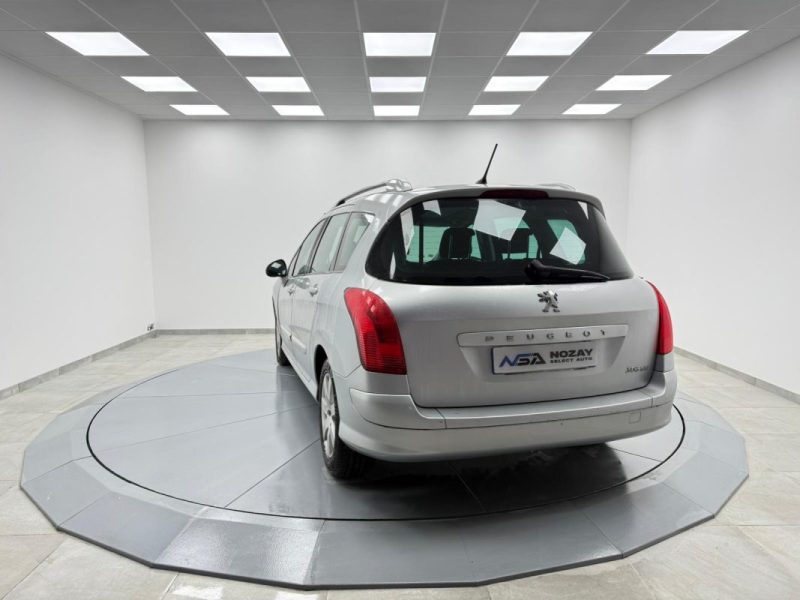 PEUGEOT 308 SW 2.0 HDI PREMIUM BVA 