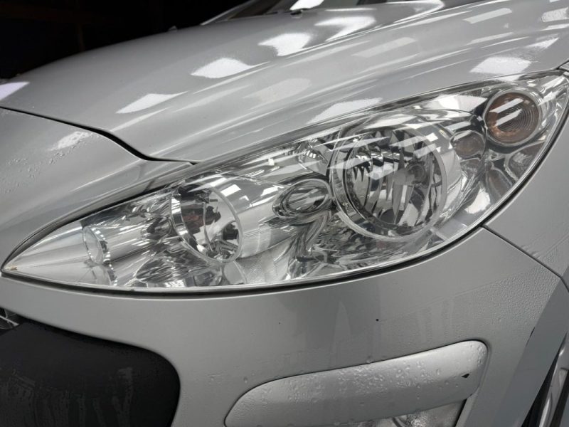PEUGEOT 308 SW 2.0 HDI PREMIUM BVA 