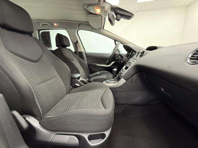 PEUGEOT 308 SW 2.0 HDI PREMIUM BVA 