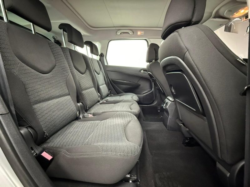PEUGEOT 308 SW 2.0 HDI PREMIUM BVA 