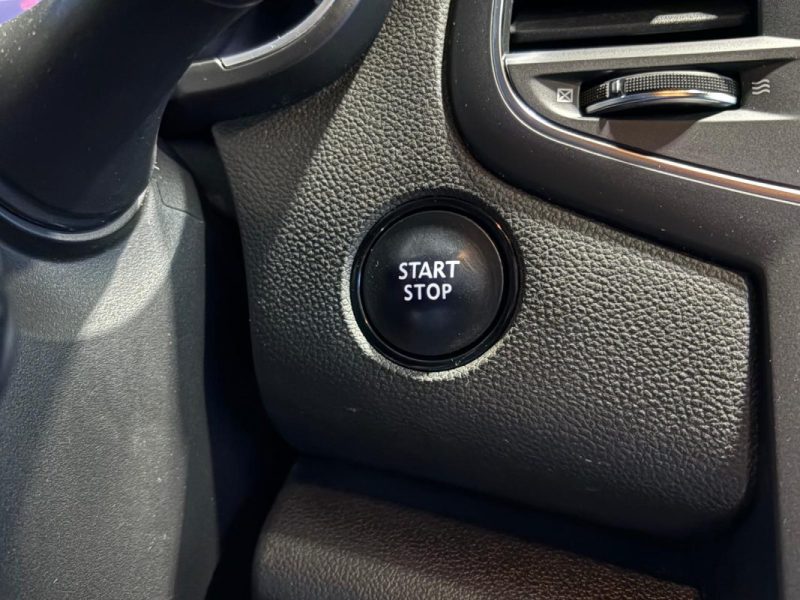 Mégane IV 1.3 TCe 140ch 🚗 Limited ✨ Caméra 🔙 Attelage 🔗 Reprise 🔄 Garantie 🛡️