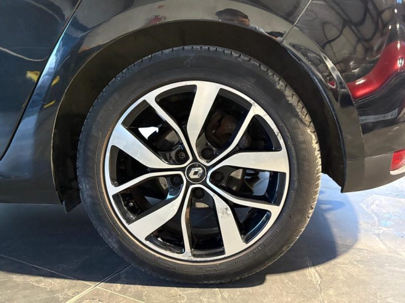 Mégane IV 1.3 TCe 140ch 🚗 Limited ✨ Caméra 🔙 Attelage 🔗 Reprise 🔄 Garantie 🛡️