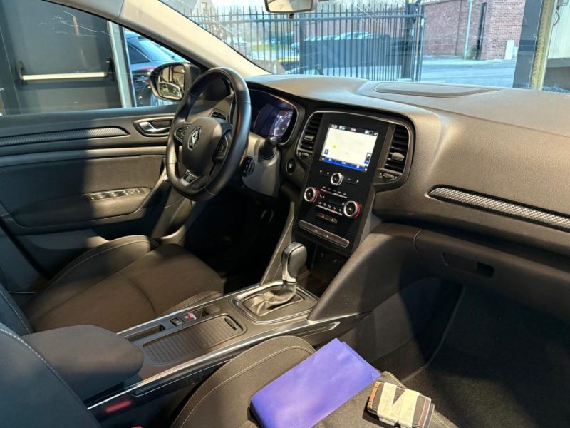 Mégane IV 1.3 TCe 140ch 🚗 Limited ✨ Caméra 🔙 Attelage 🔗 Reprise 🔄 Garantie 🛡️
