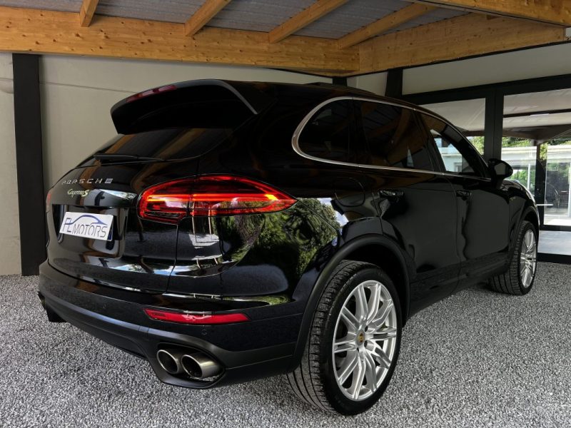 PORSCHE CAYENNE 3.0 S E-HYBRID 416 CV  