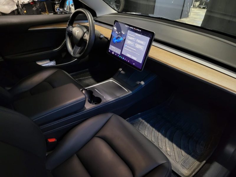 TESLA MODEL 3 STANDARD RWD PLUS 27CHV 2021