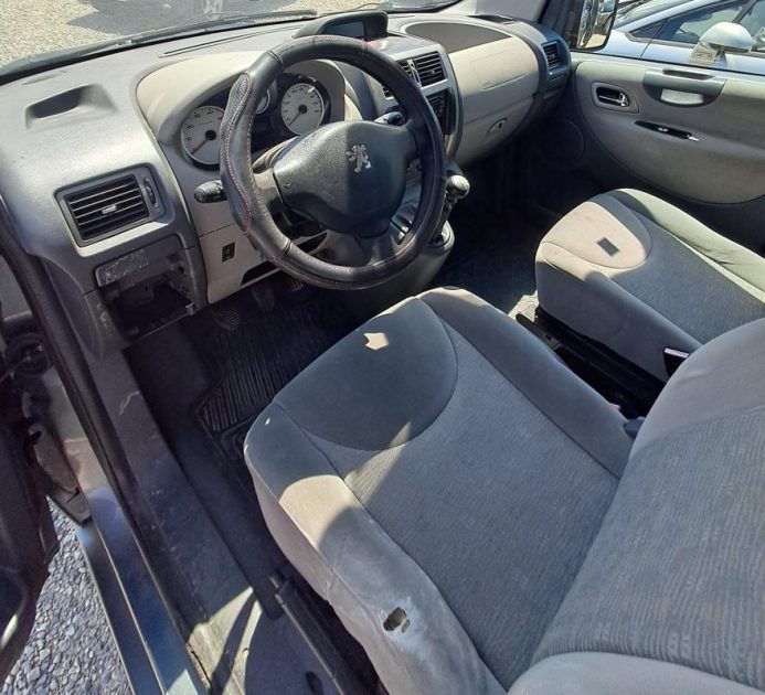 PEUGEOT EXPERT TEPEE COURT 2.0 HDI 120 CONFORT 9P 2012