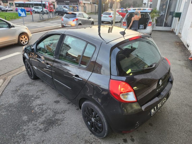 RENAULT CLIO III 20TH 